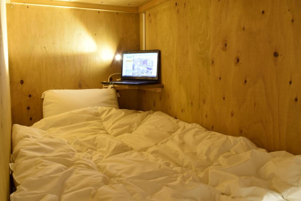 Iza Asakusa Guest House Токио Екстериор снимка